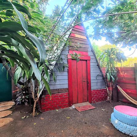 Ratanakiri Homestay & Jungle Trek Banlung Екстер'єр фото
