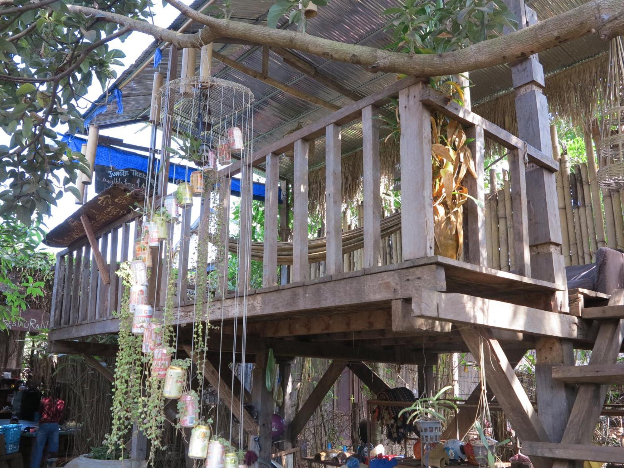 Ratanakiri Homestay & Jungle Trek Banlung Екстер'єр фото
