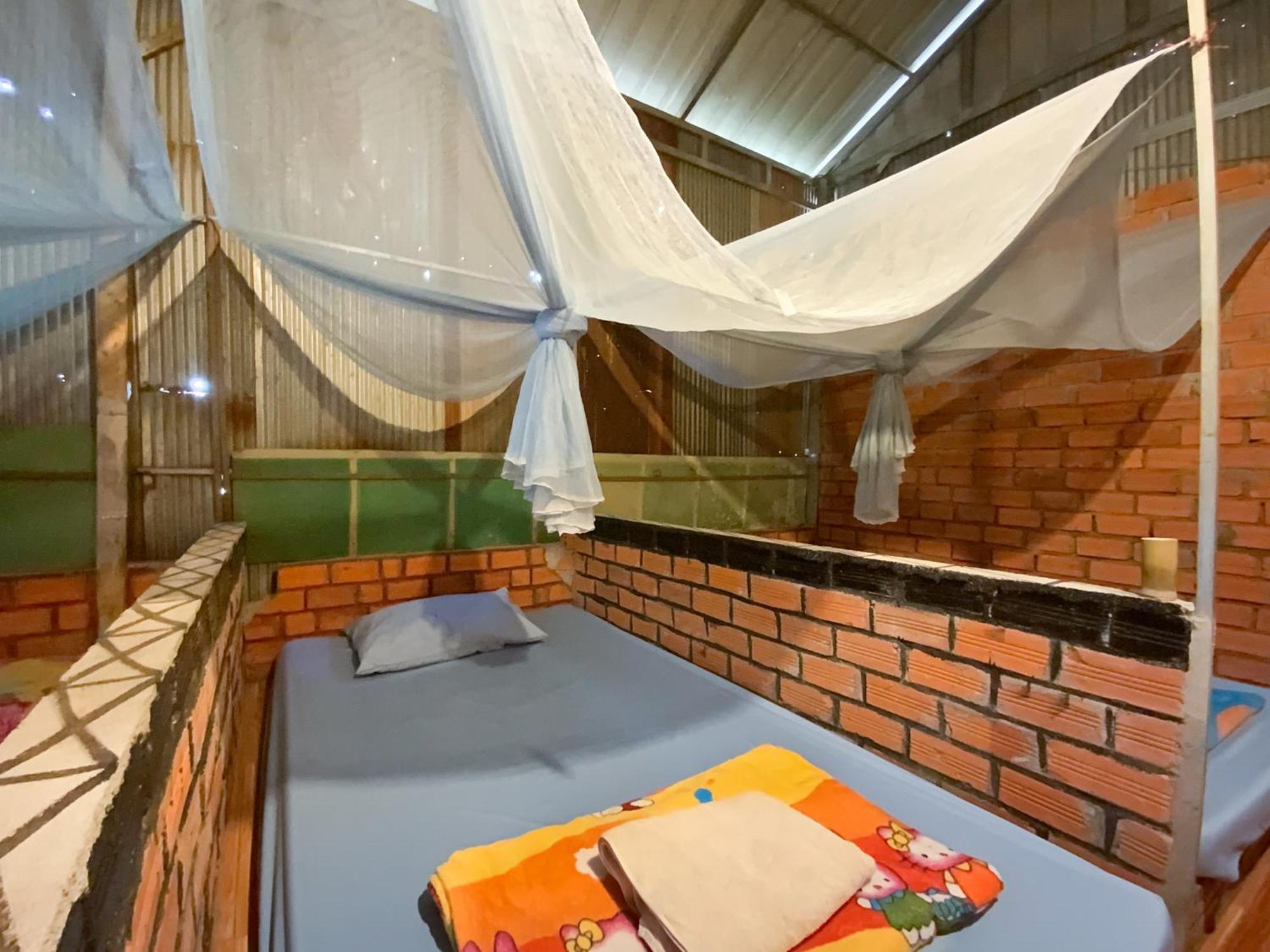 Ratanakiri Homestay & Jungle Trek Banlung Номер фото