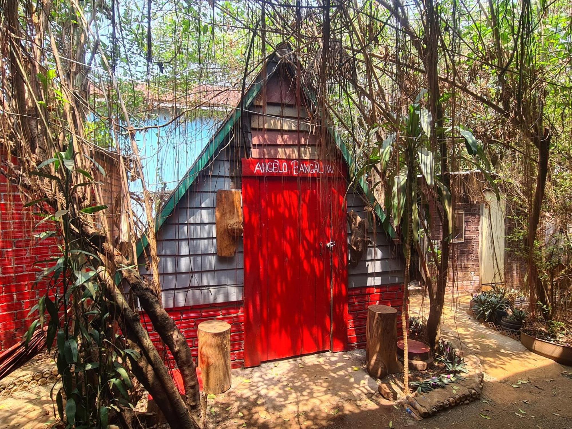 Ratanakiri Homestay & Jungle Trek Banlung Екстер'єр фото