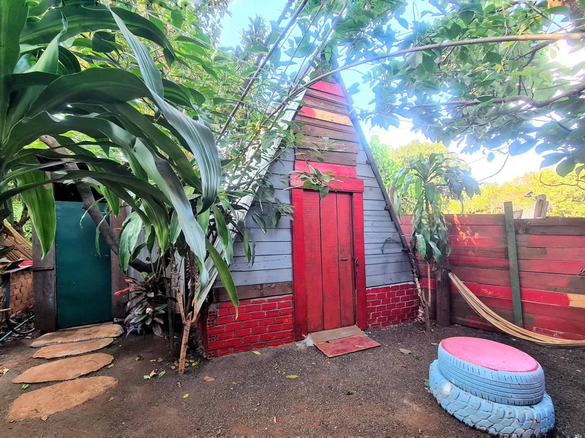 Ratanakiri Homestay & Jungle Trek Banlung Екстер'єр фото
