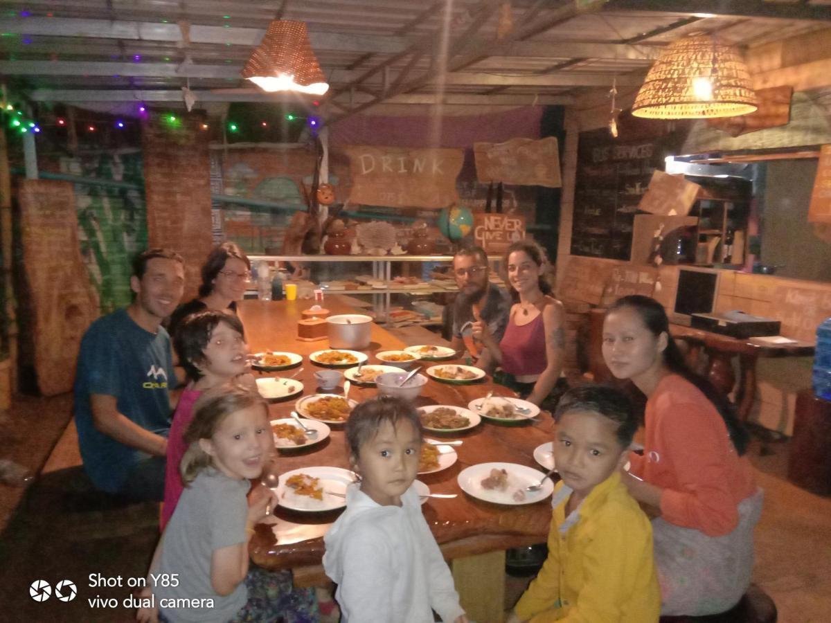 Ratanakiri Homestay & Jungle Trek Banlung Екстер'єр фото